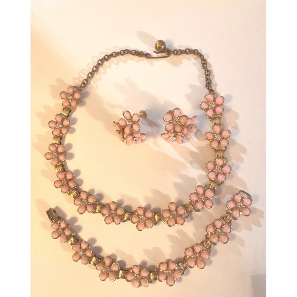 Bracelet Necklace Earrings Vintage Costume Jewelry Set Pink Flowers Rhinestones - Picture 3 of 7